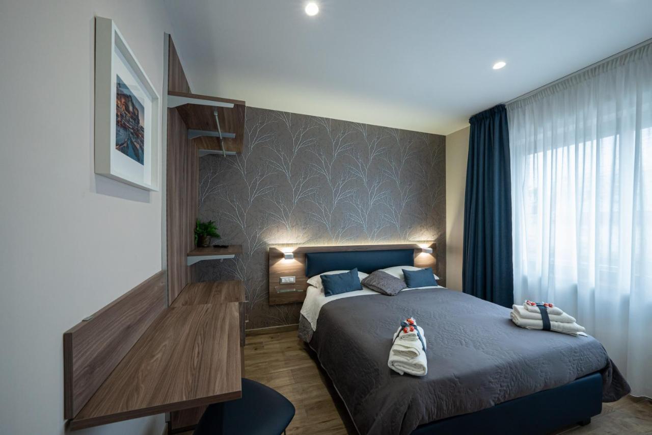 Famalu Apartments 나폴리 외부 사진
