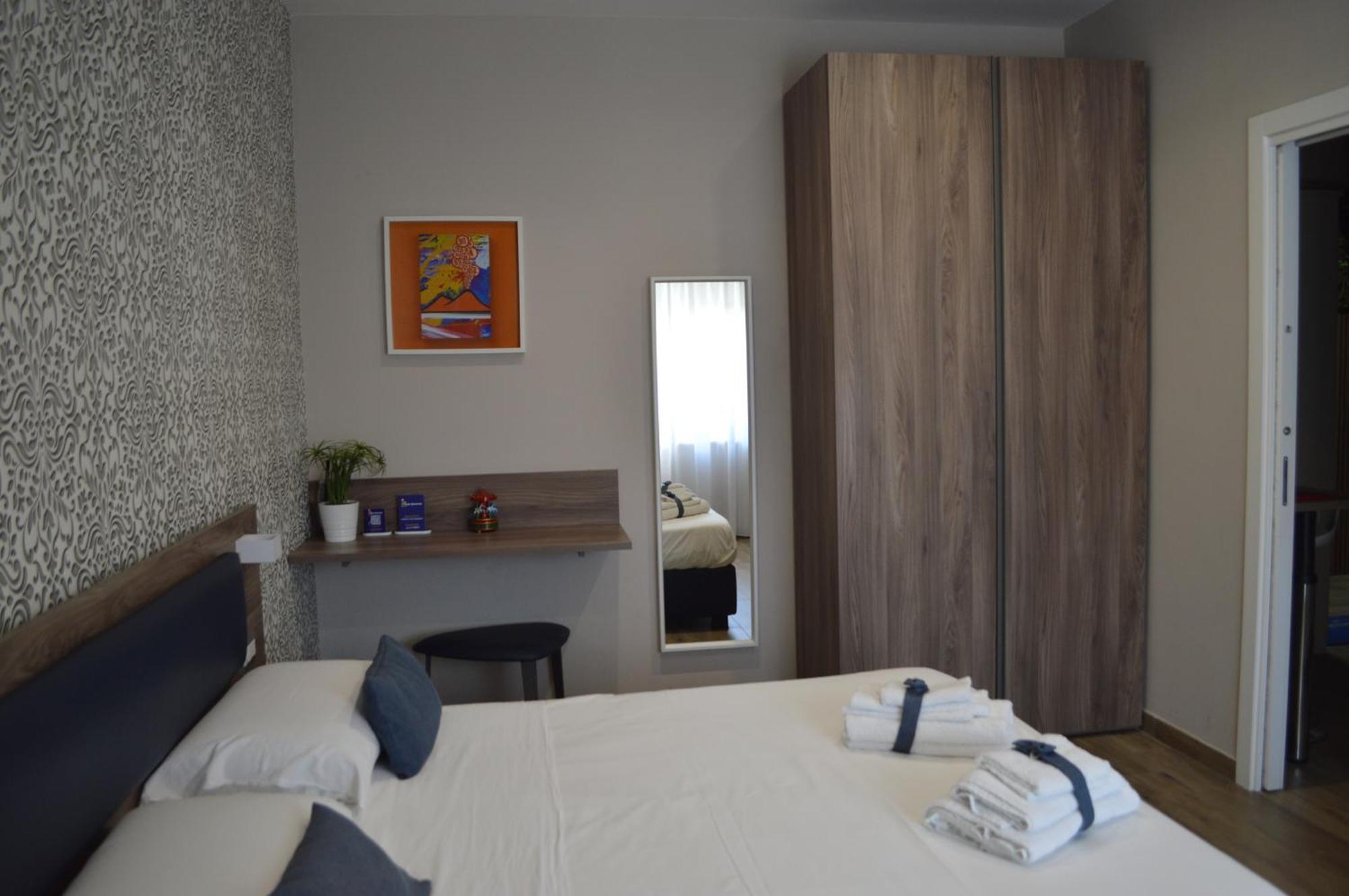 Famalu Apartments 나폴리 외부 사진