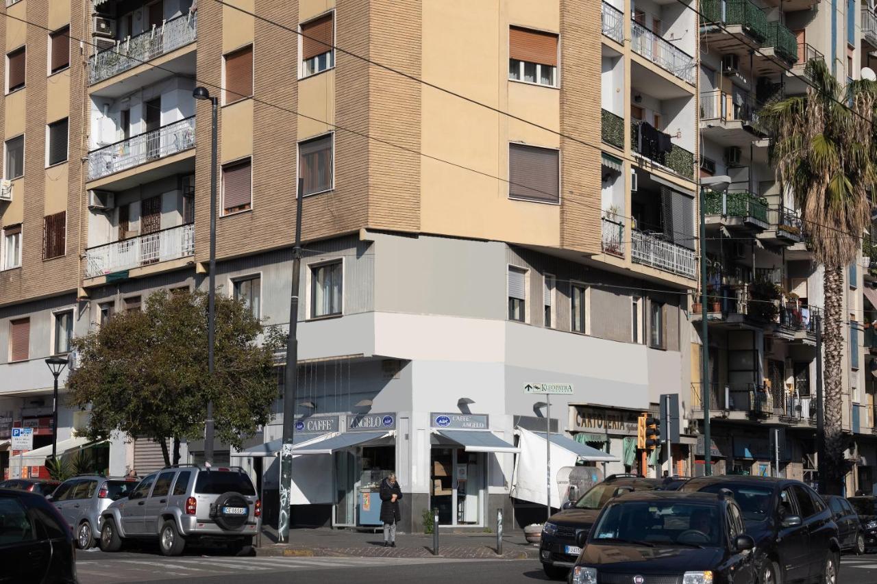 Famalu Apartments 나폴리 외부 사진